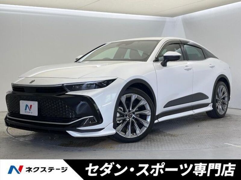 TOYOTA CROWN CROSSOVER