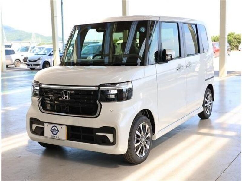 HONDA N BOX CUSTOM