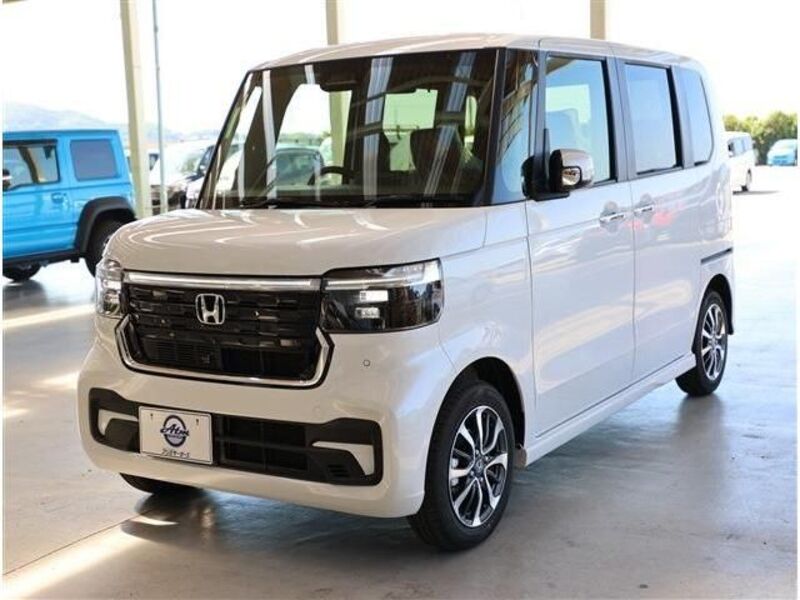 HONDA N BOX CUSTOM