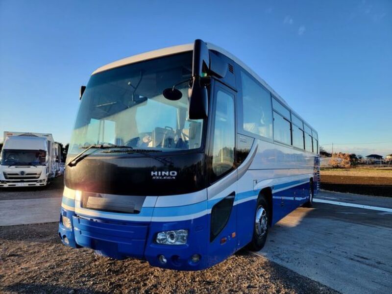 HINO S'elega