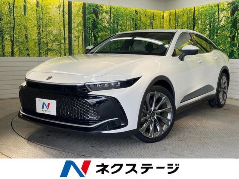 TOYOTA CROWN CROSSOVER