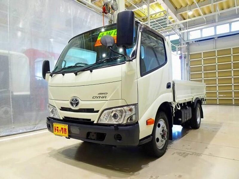 TOYOTA DYNA