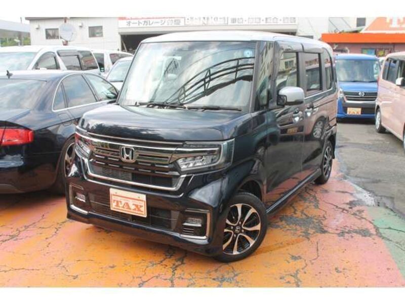 HONDA N BOX CUSTOM