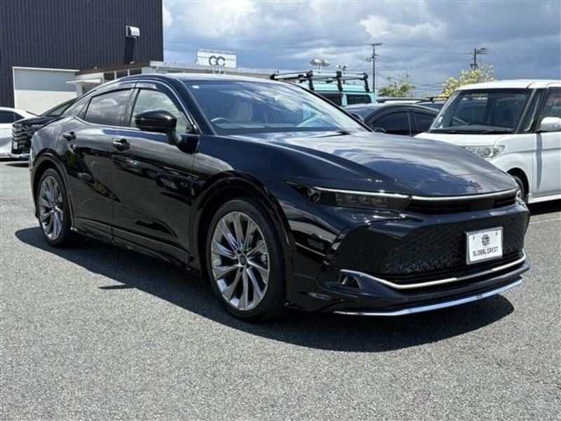 TOYOTA CROWN CROSSOVER