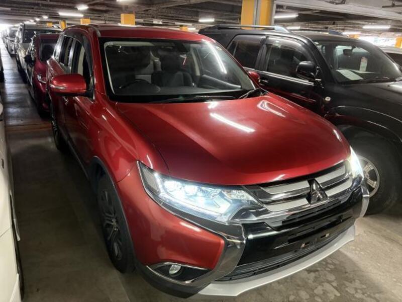 MITSUBISHI OUTLANDER