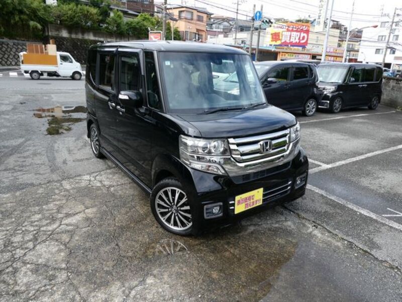HONDA N BOX CUSTOM
