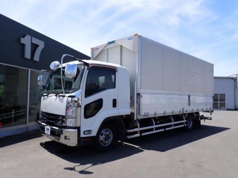ISUZU FORWARD