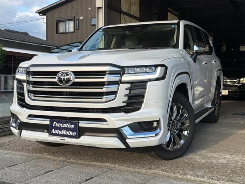 TOYOTA LAND CRUISER