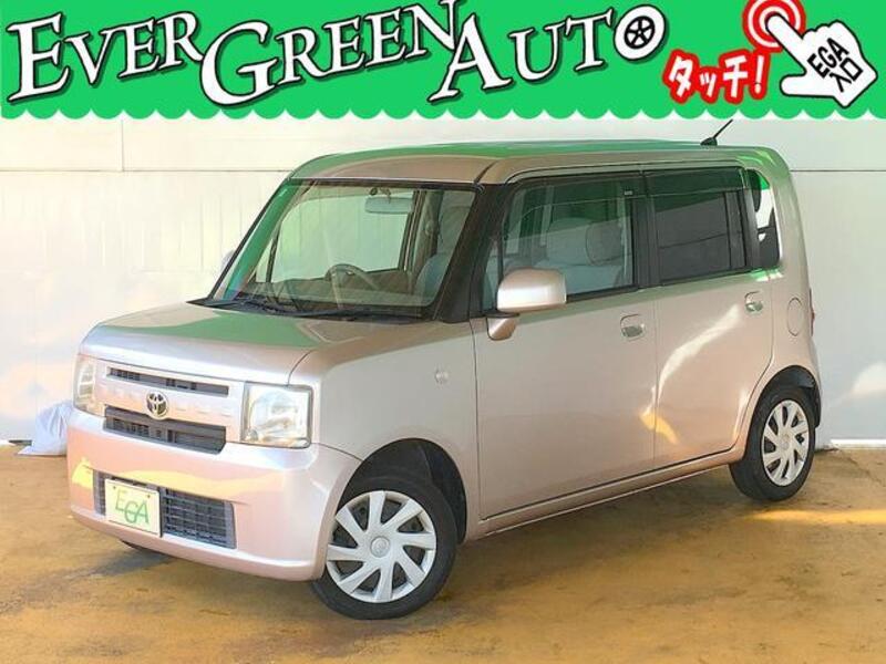TOYOTA PIXIS SPACE