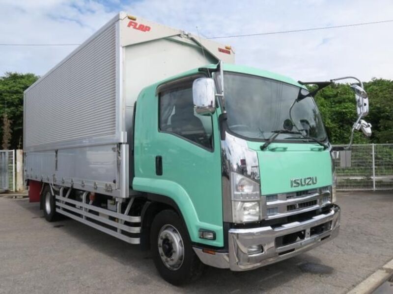 ISUZU FORWARD