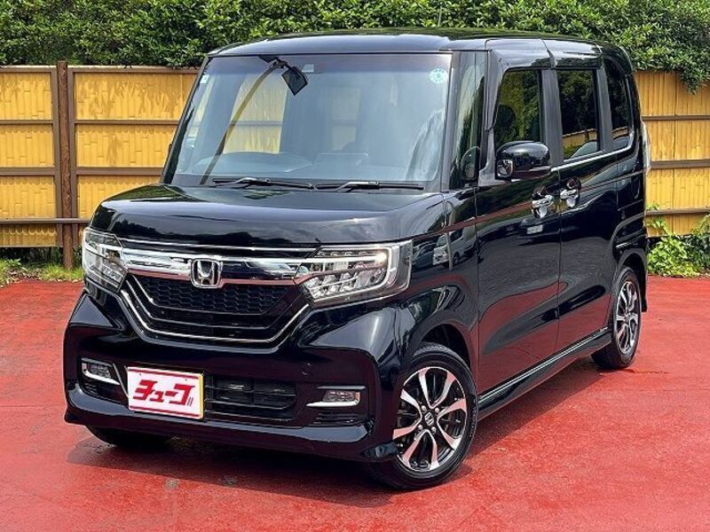HONDA N BOX CUSTOM