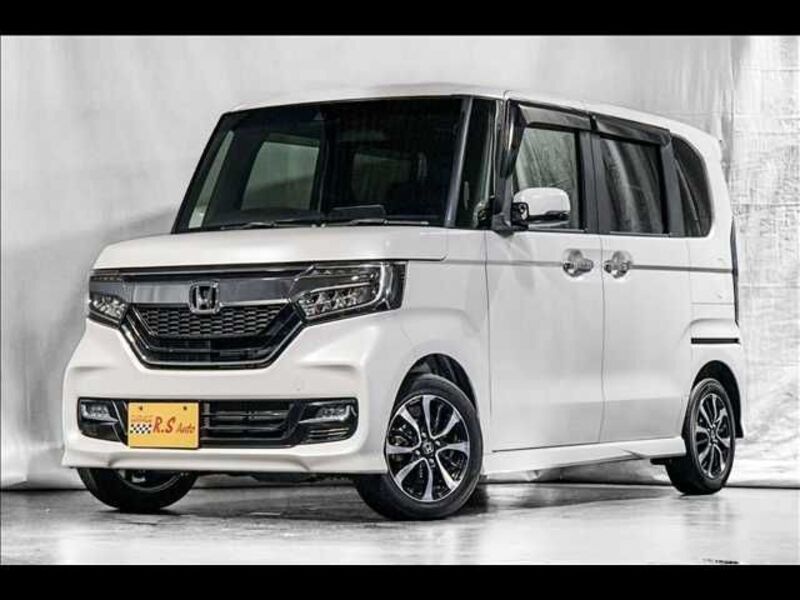 HONDA N BOX CUSTOM