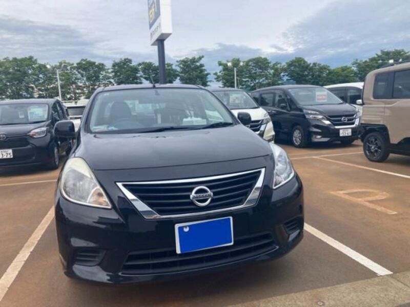NISSAN LATIO