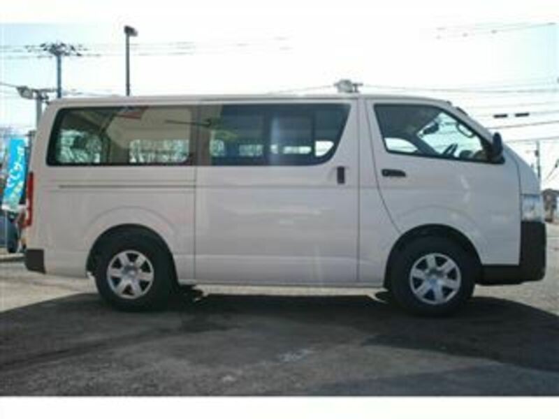 HIACE VAN-3