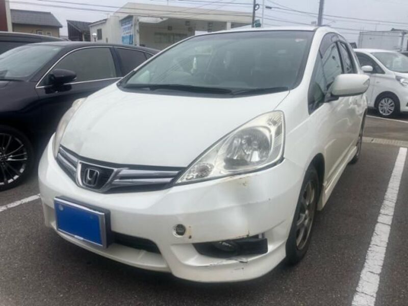 HONDA FIT SHUTTLE