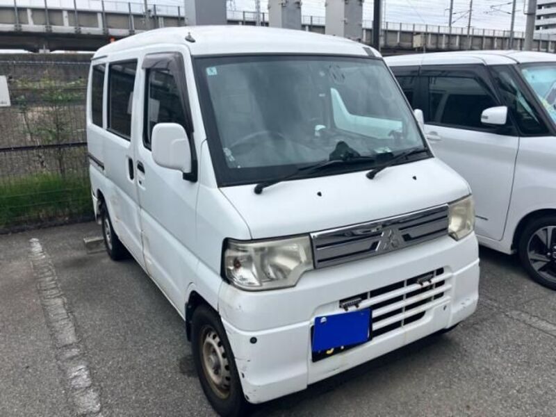 MITSUBISHI MINICAB VAN