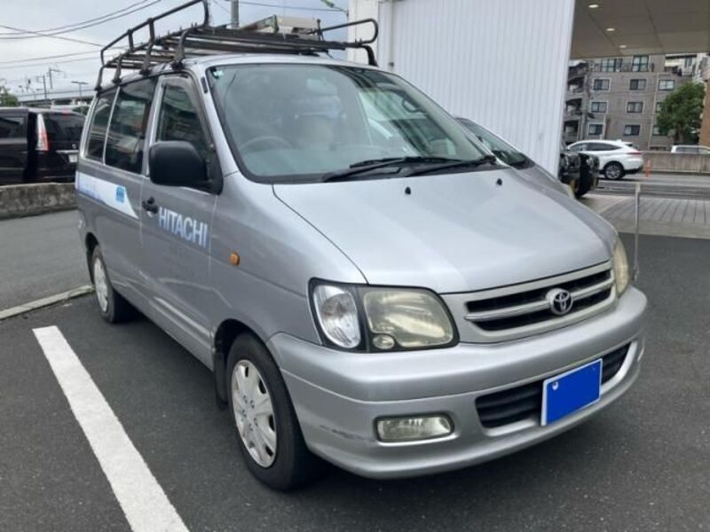 TOYOTA TOWNACE NOAH