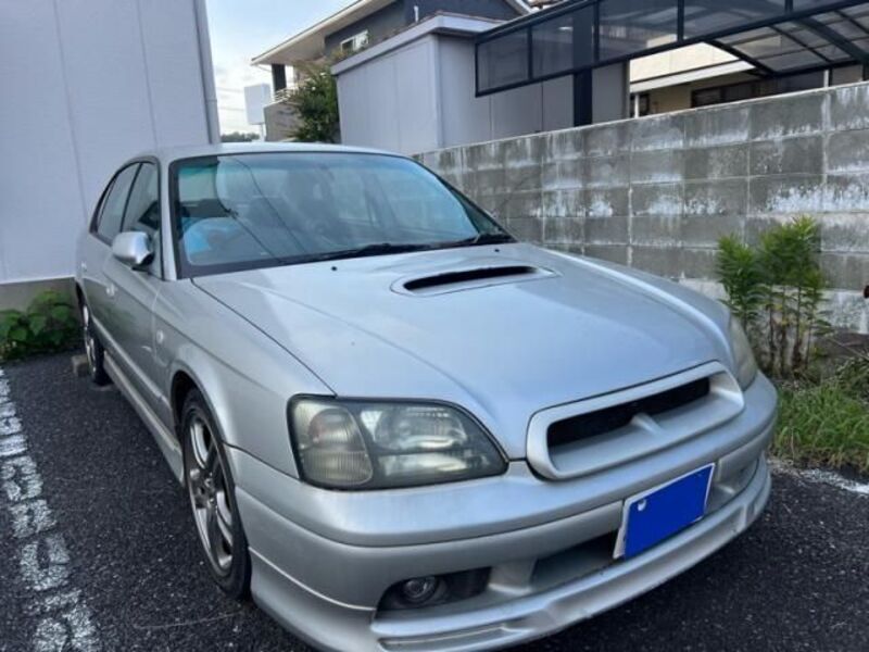 SUBARU LEGACY B4