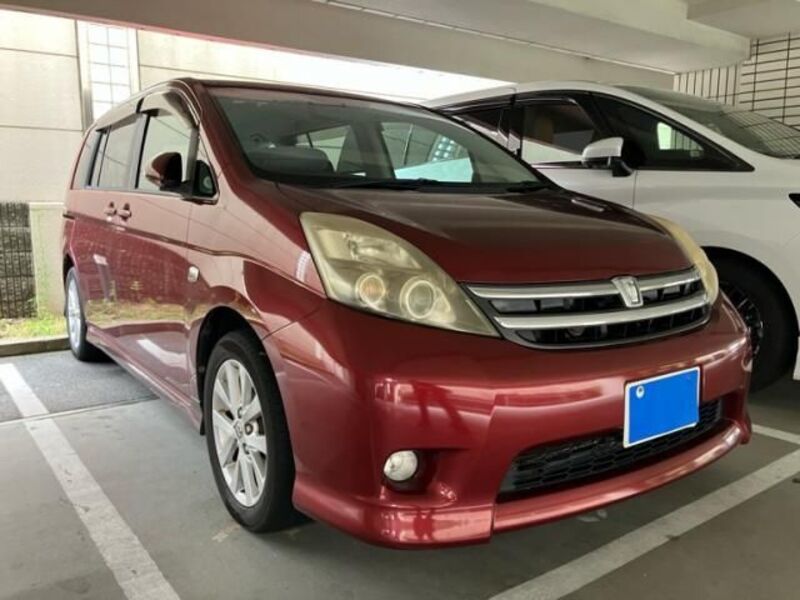 TOYOTA ISIS