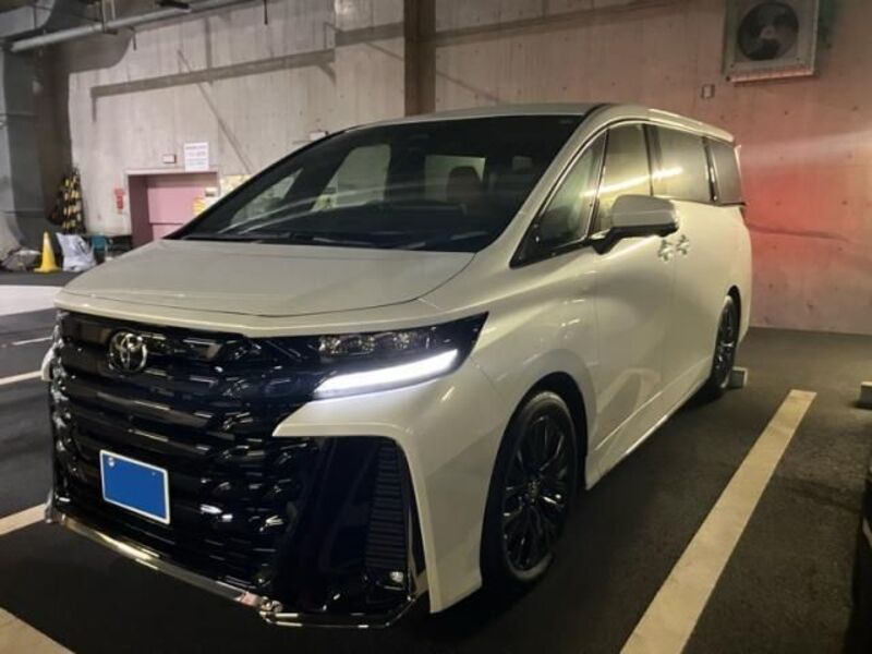 TOYOTA VELLFIRE