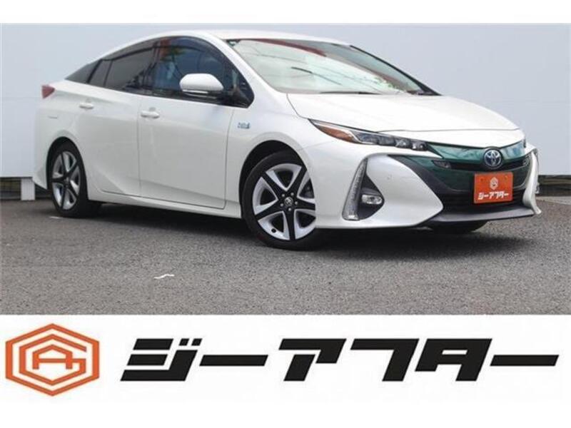 TOYOTA PRIUS PHV