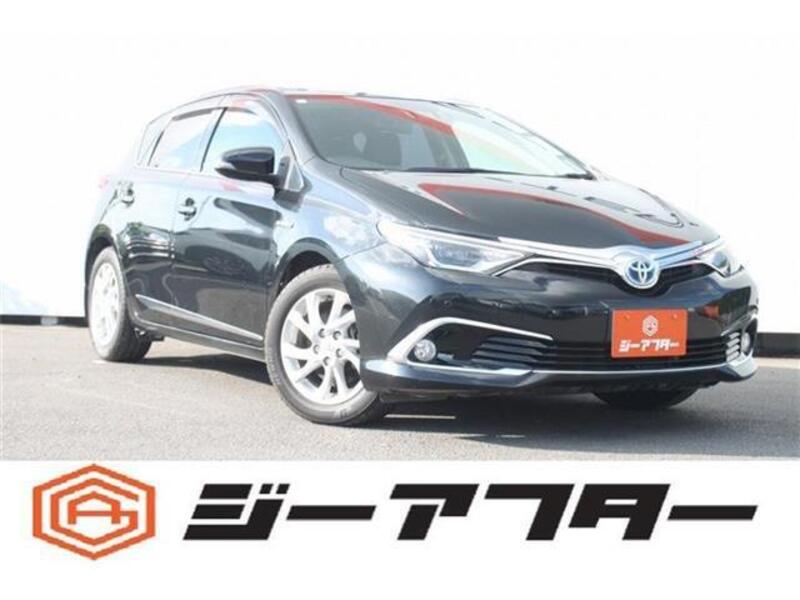 TOYOTA AURIS
