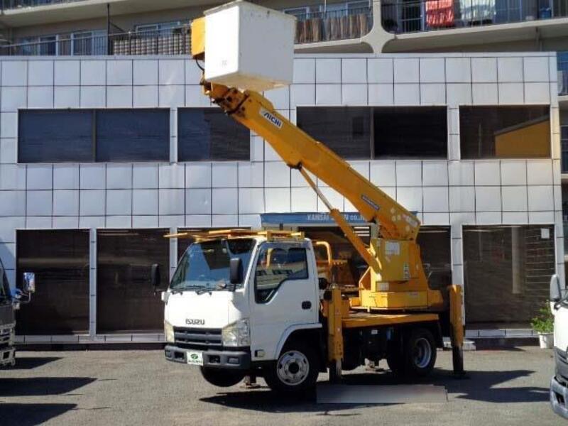 ISUZU ELF