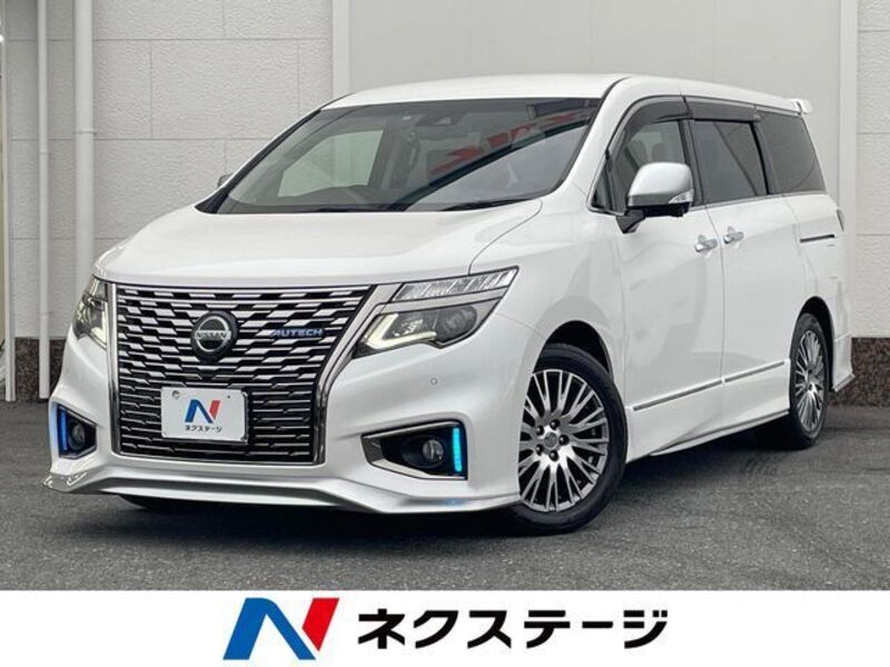 NISSAN ELGRAND