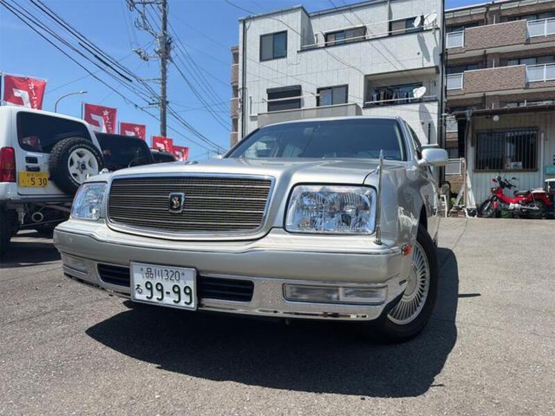 TOYOTA CENTURY