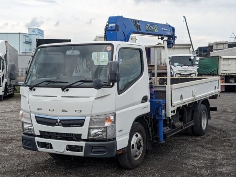 MITSUBISHI CANTER