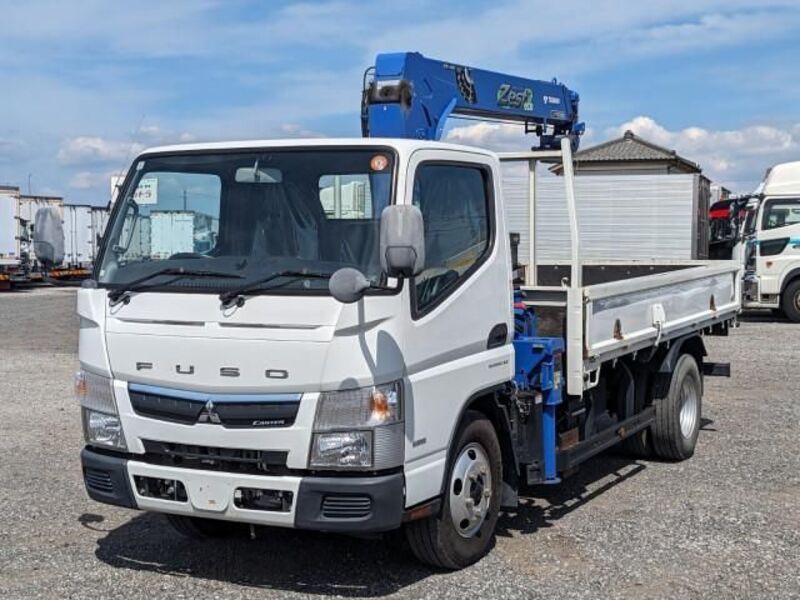 MITSUBISHI CANTER