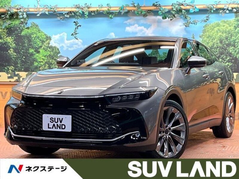 TOYOTA CROWN CROSSOVER