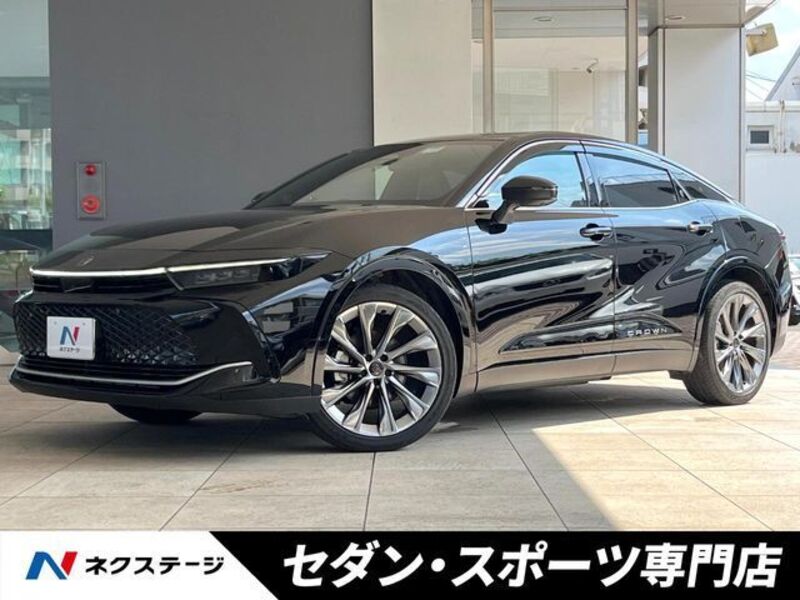 TOYOTA CROWN CROSSOVER