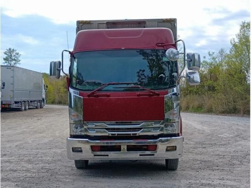 ISUZU FORWARD