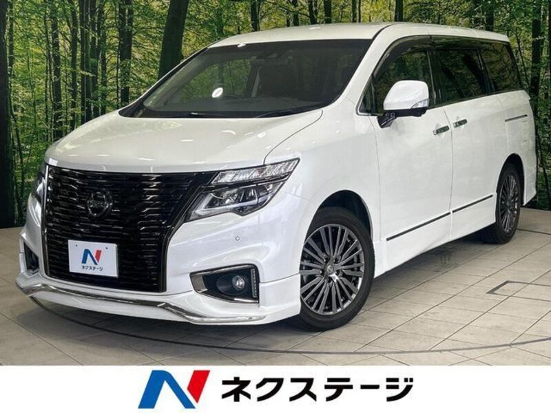 NISSAN ELGRAND