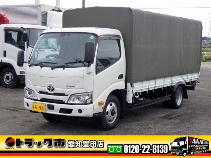 TOYOTA DYNA