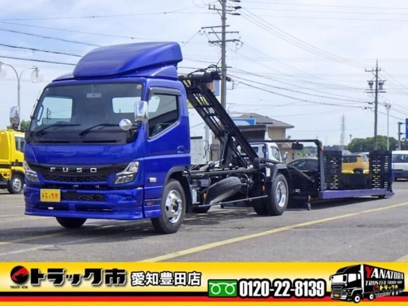 MITSUBISHI CANTER