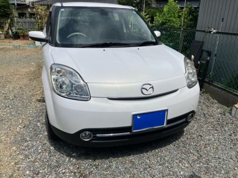 MAZDA VERISA