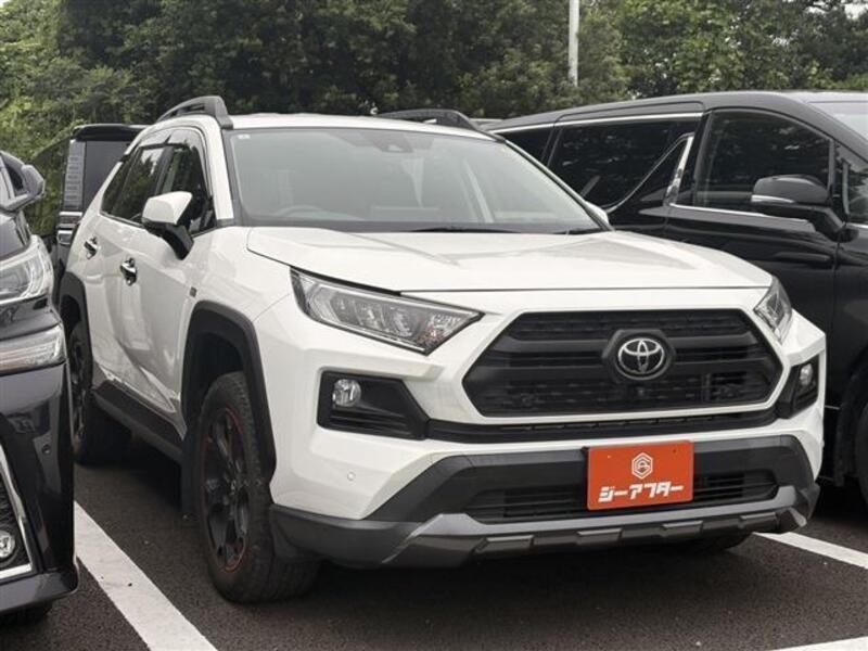 TOYOTA RAV4