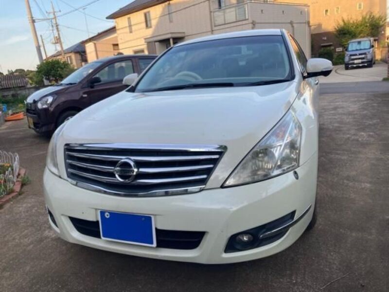 NISSAN TEANA