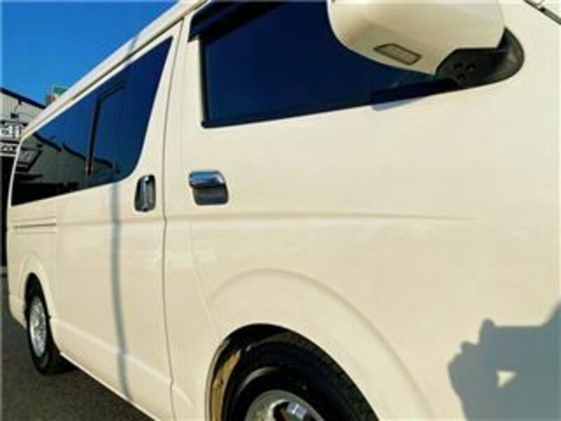 HIACE-18