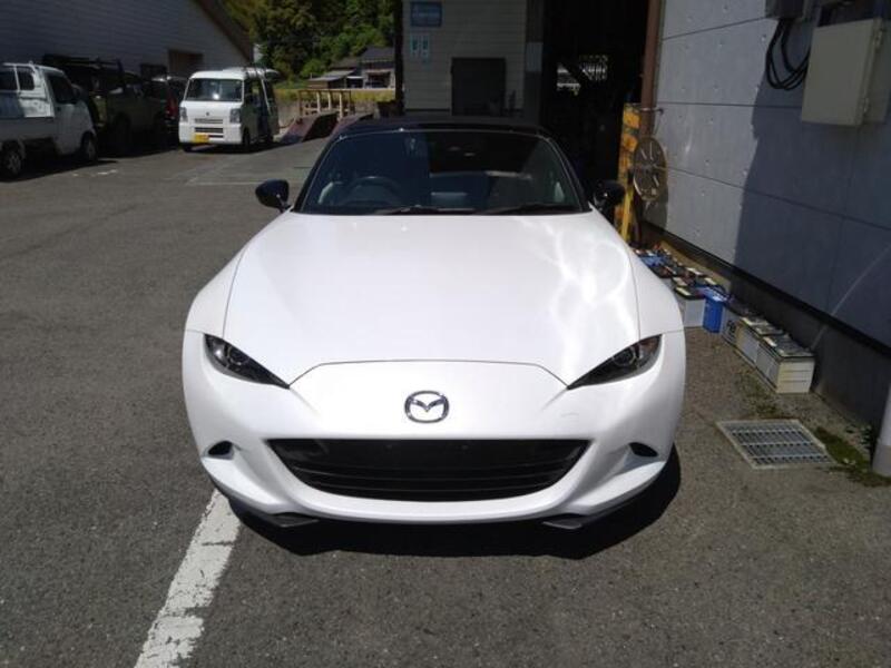 MAZDA ROADSTER