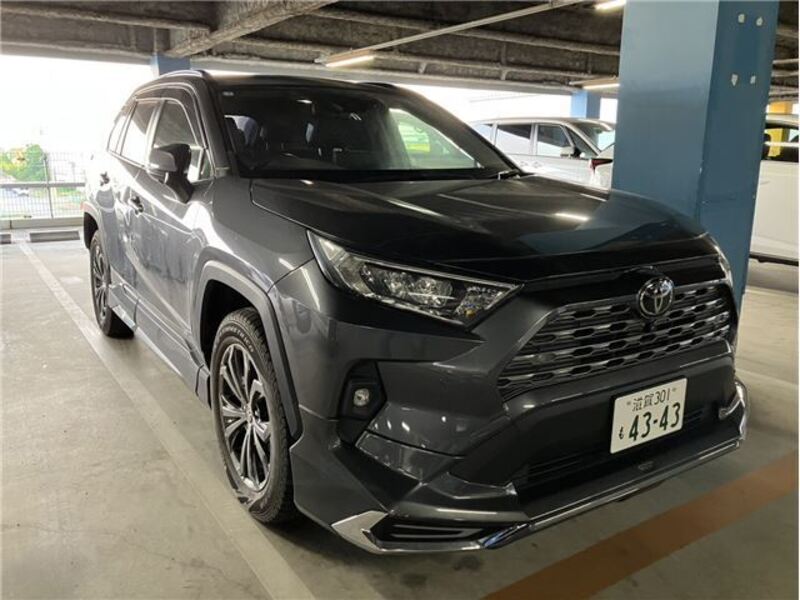 TOYOTA RAV4