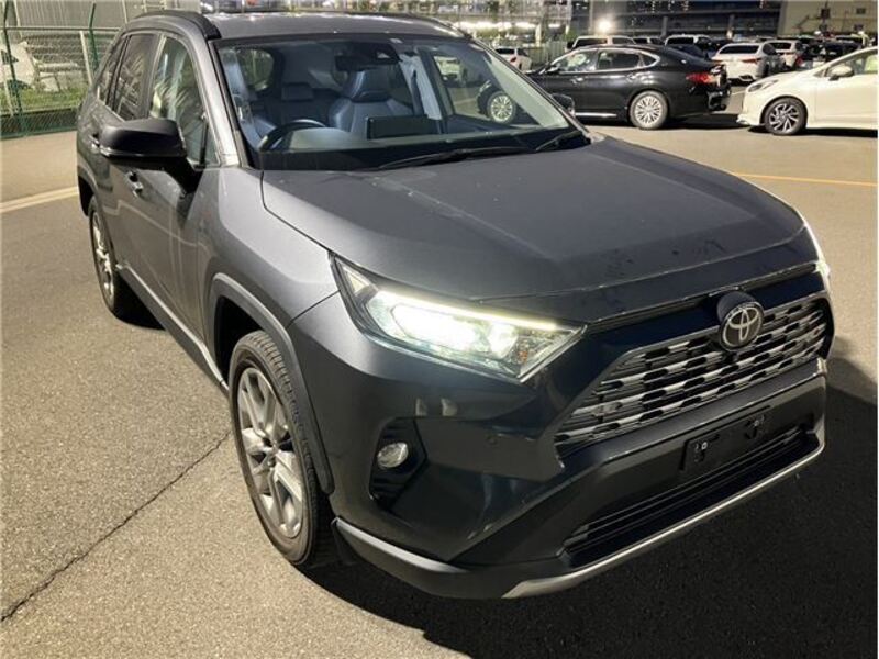 TOYOTA RAV4