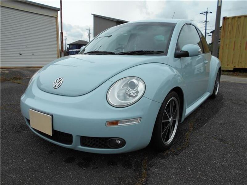 VOLKSWAGEN NEW BEETLE