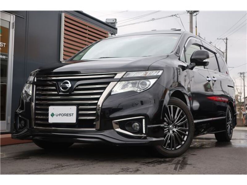 NISSAN ELGRAND