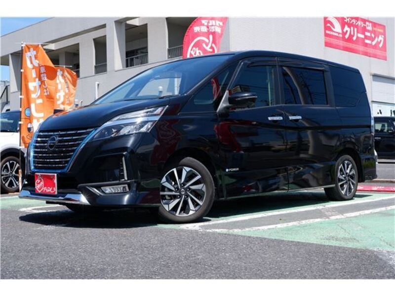 NISSAN SERENA
