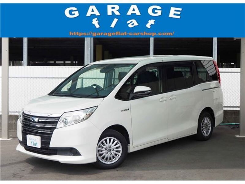 TOYOTA NOAH