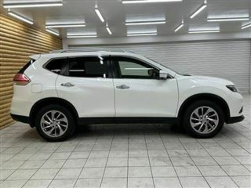 X-TRAIL-13