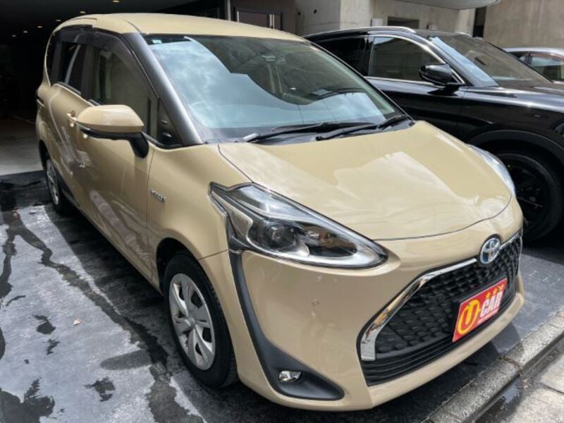TOYOTA SIENTA